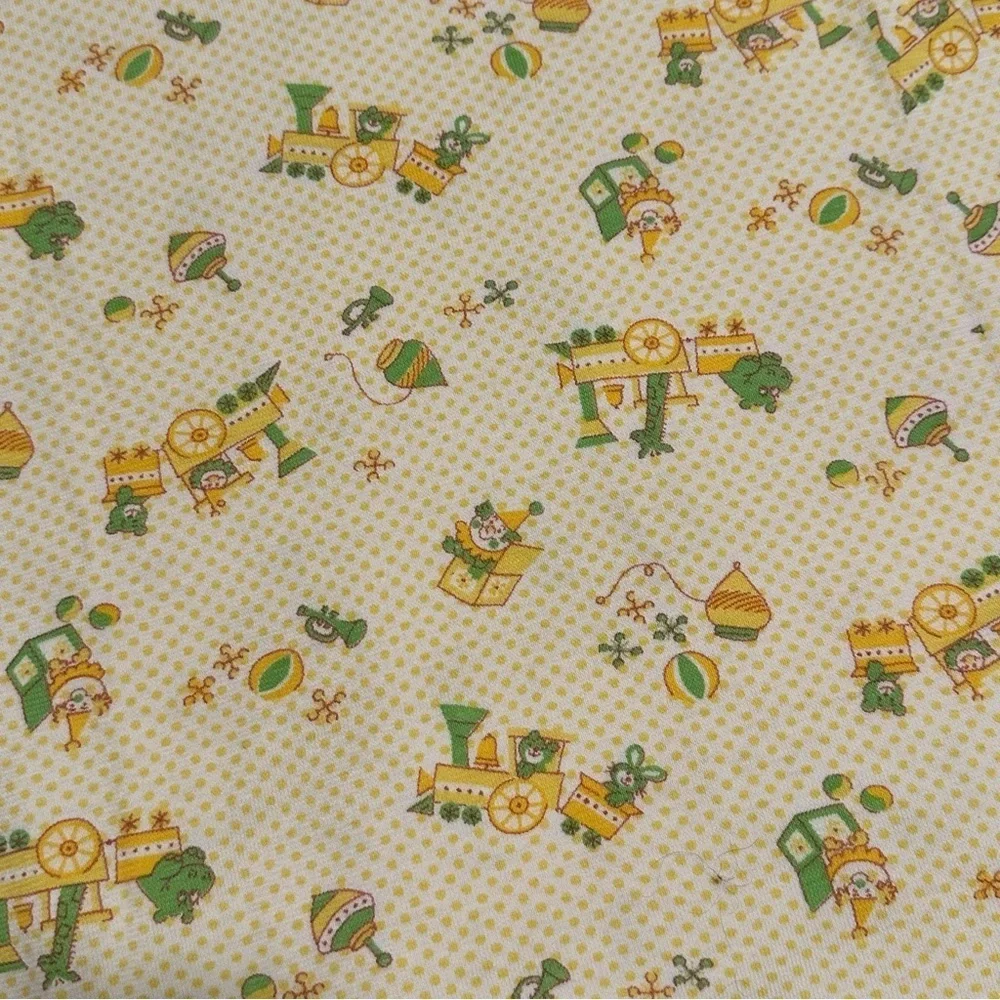 Vintage Carter's Baby Blanket Receiving Yellow Dot Train Toys 36 x 36 Cotton USA